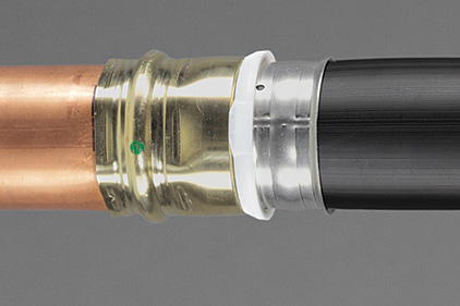 La Tecnología Híbrida de Viega Combina dos Sistemas Innovadores